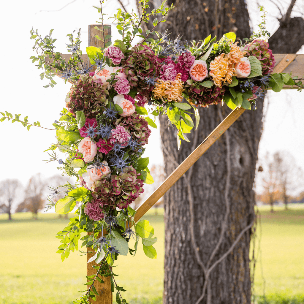 12 Pretty Wedding Arch Ideas - Rustic, Wooden and Floral Wedding Arches